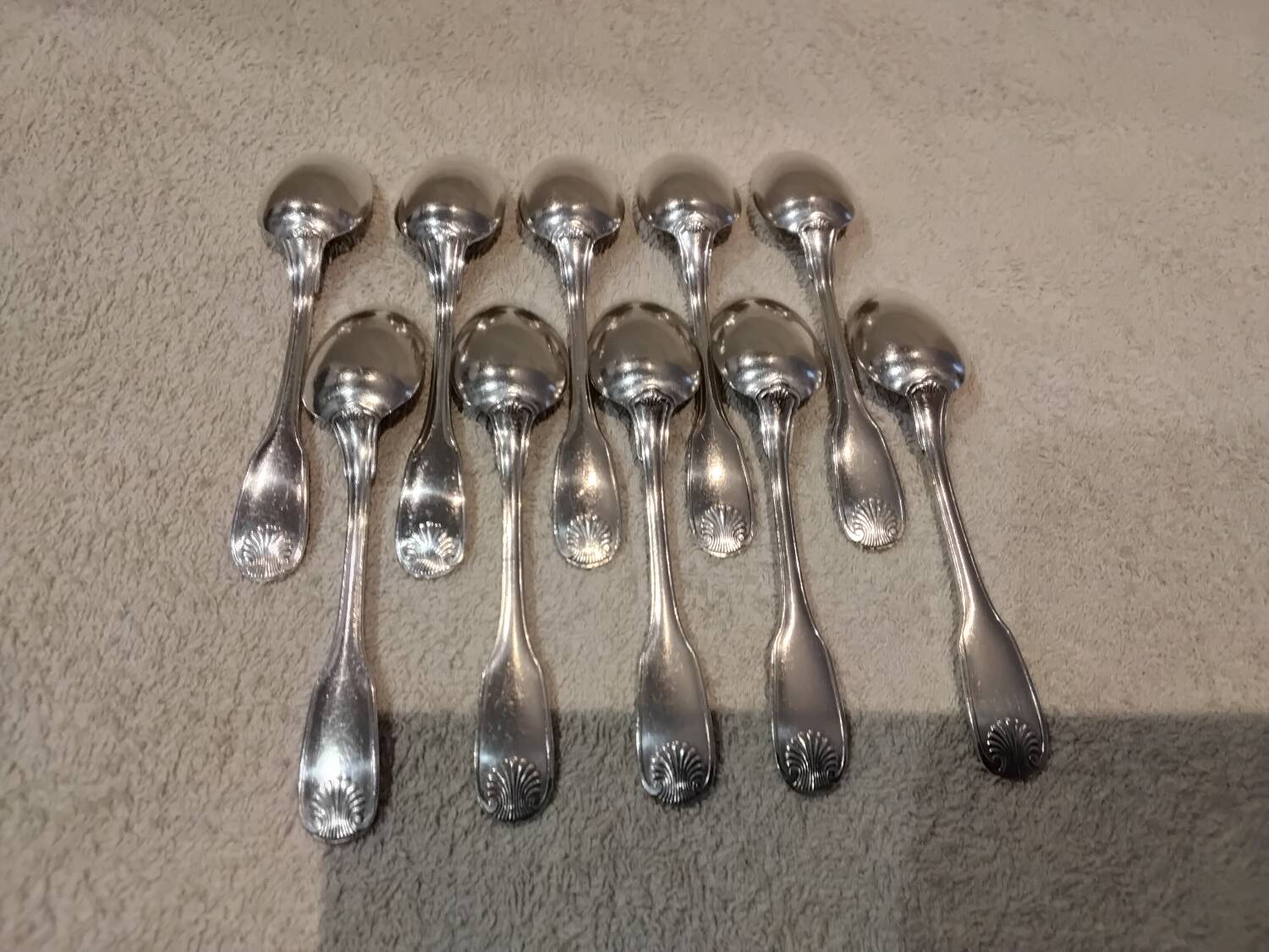 10 silver-plated coffee spoons, Christofle Vendome, 13.6 cm