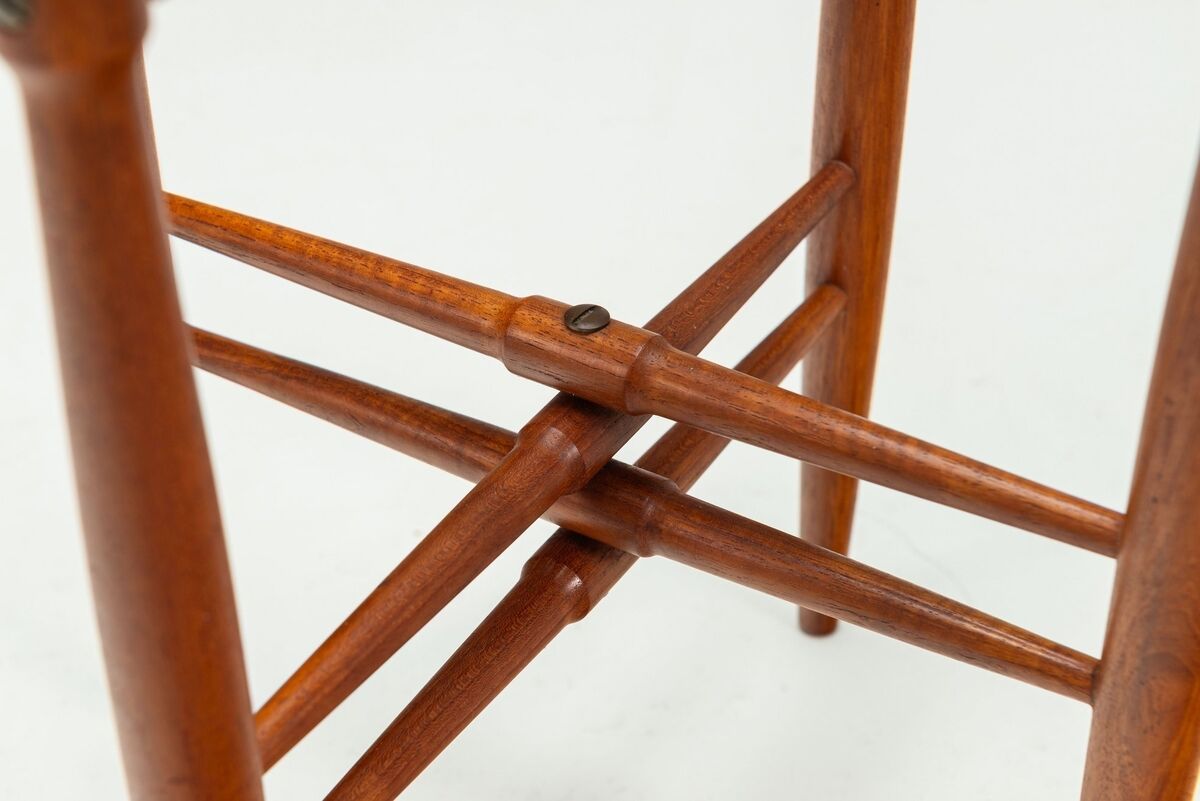 Poul Hundevad side table in teak Vamdrup Stolefabrik Denmark 1960