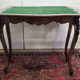 Table à jeux style Louis XV en marqueterie et acajou