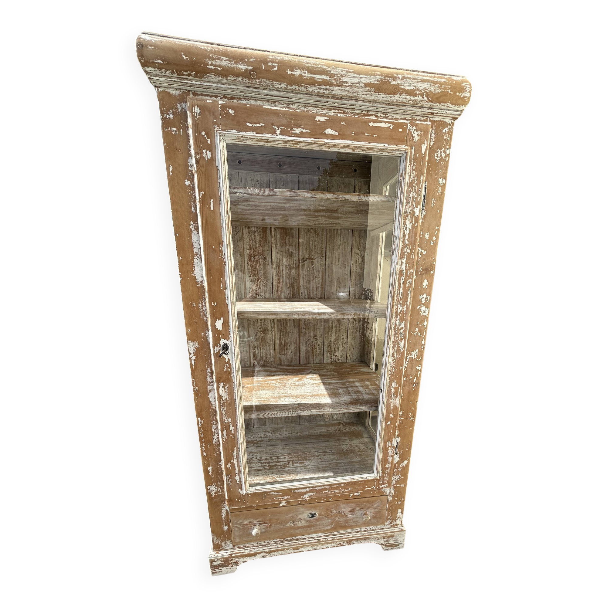 Glass cabinet