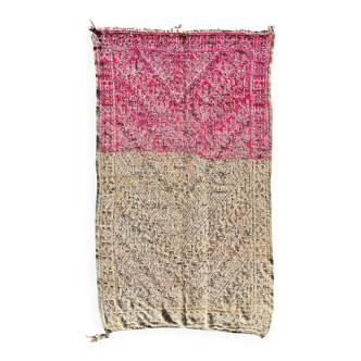 Modern vintage Moroccan Berber rug in perfect condition.