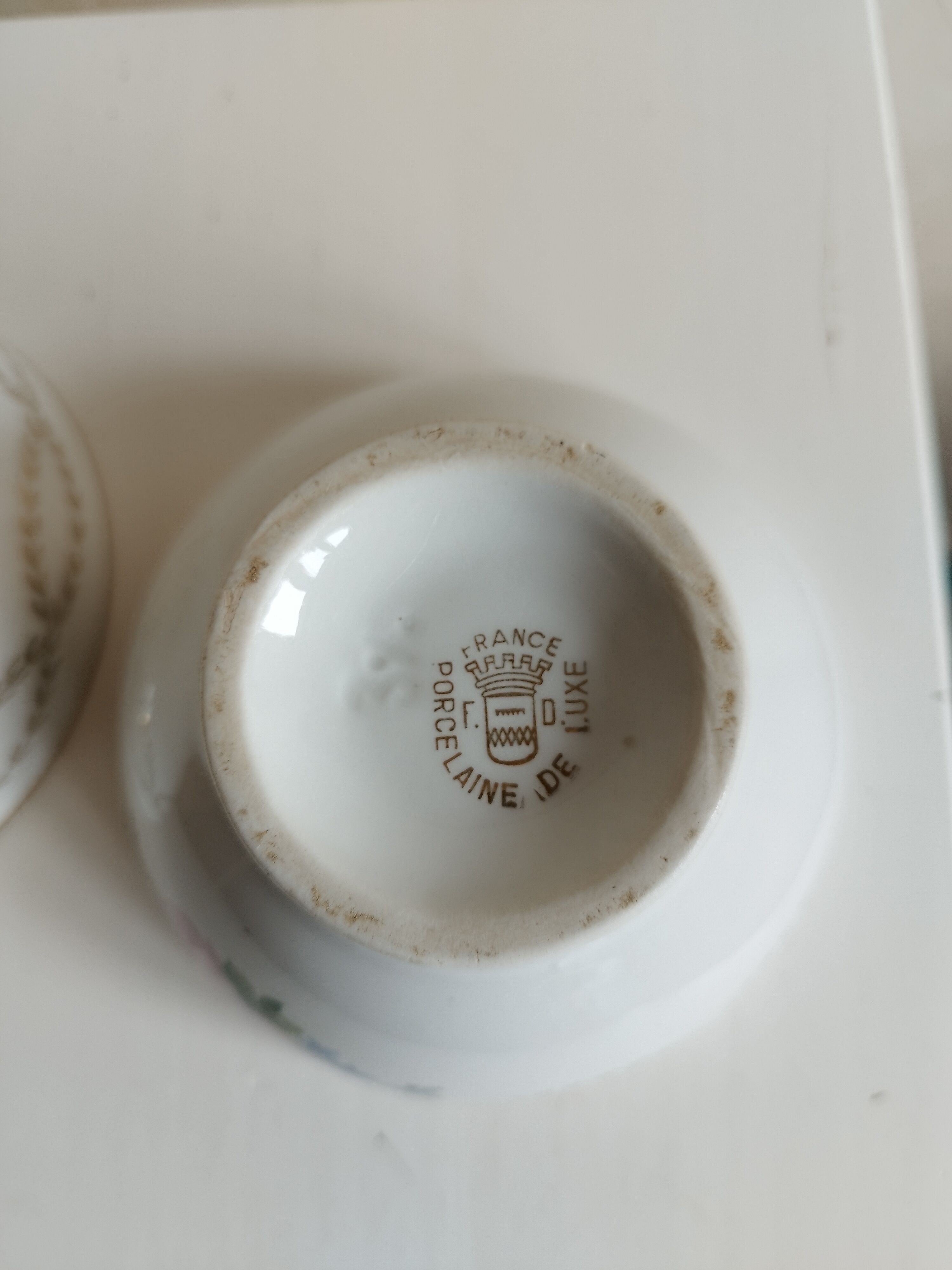 Duo of old bowls