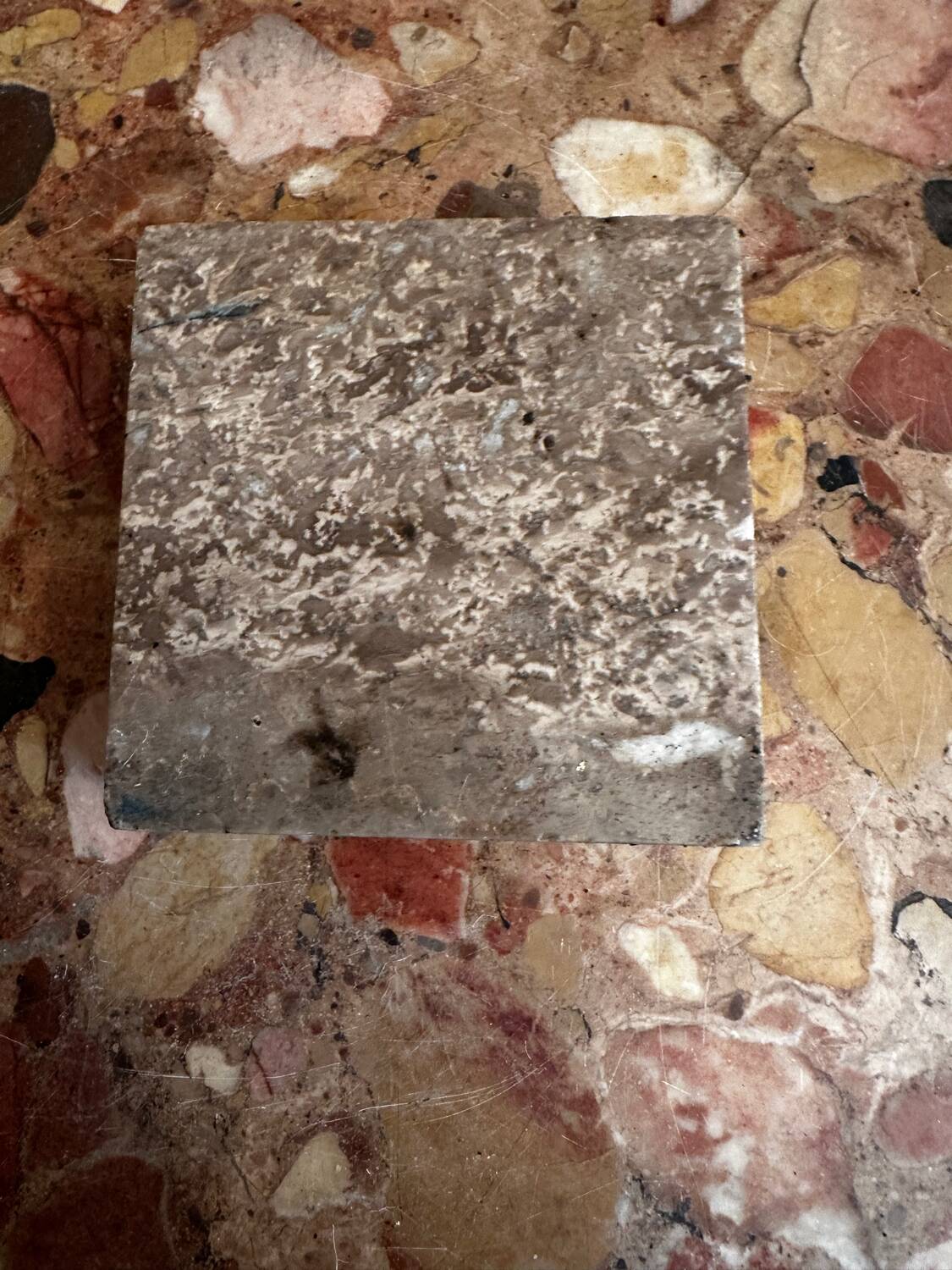 Cendrier en Marbre période Art-Deco 10/10 cm