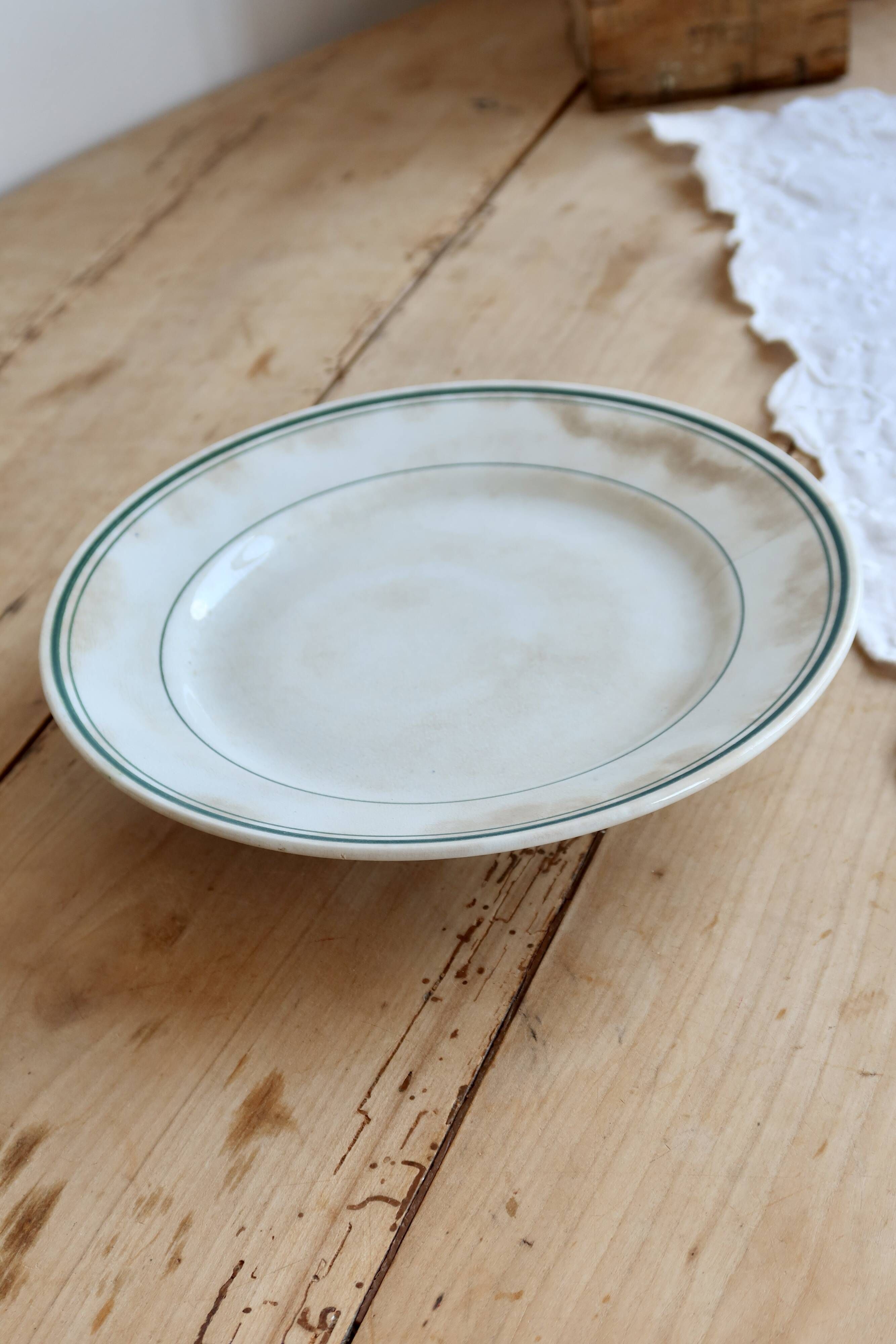 Low iron patina compote dish K&G Lunéville