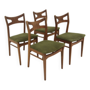 4 chaises scandinaves