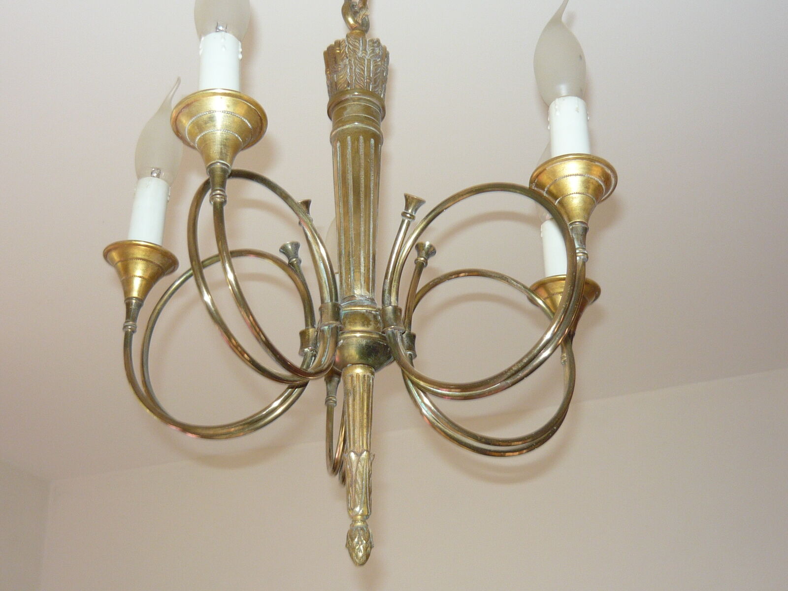 Chandelier with 5 fire hunting in bronze