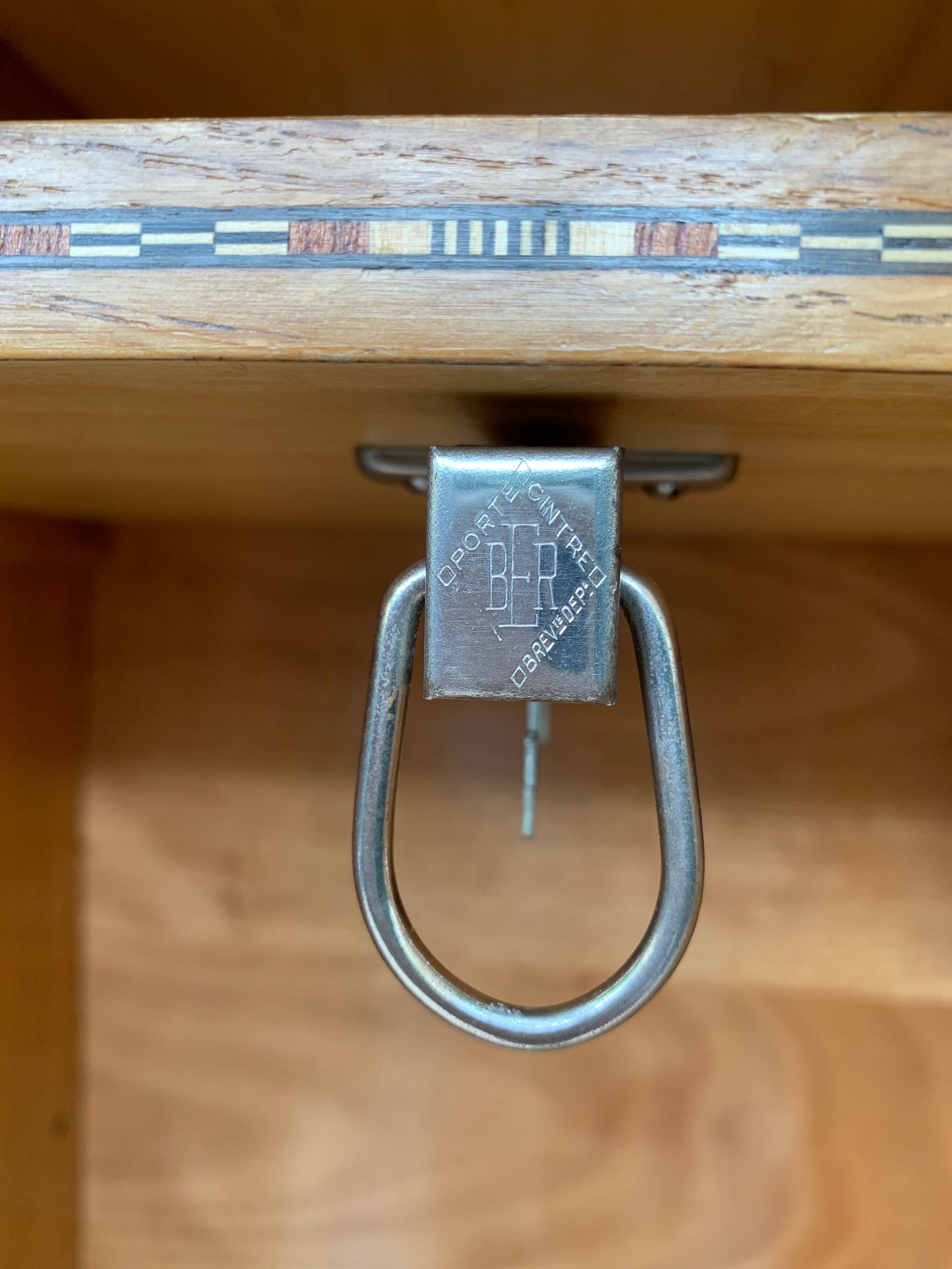 Asymmetrical cabinet 1950