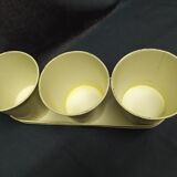 Pots and white metal support patinated batch of 4 decorative items