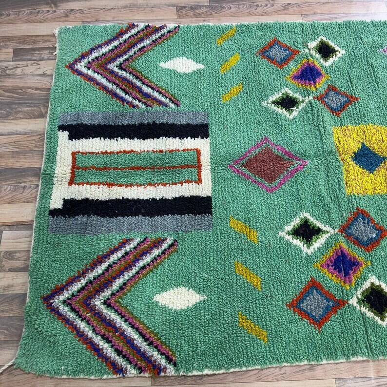 Moroccan Berber rug 250cm x 150cm