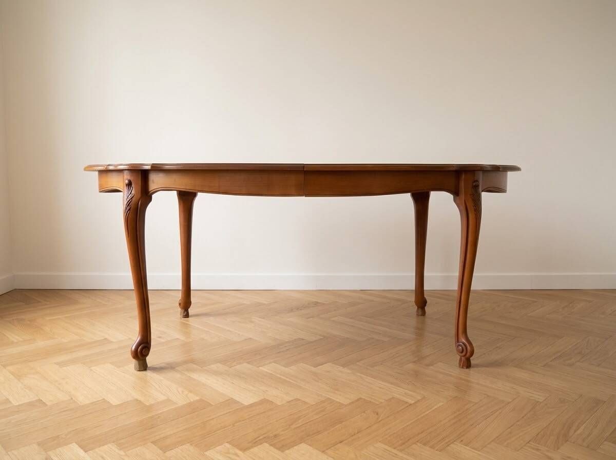 Louis XV table and 4 chairs in wood and marquetry.