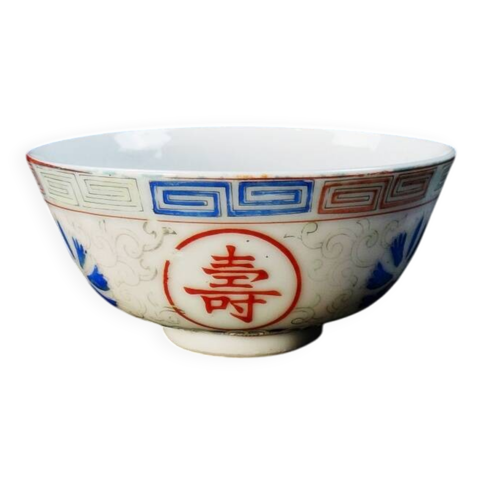 Chinese porcelain tea bowl on heel, Qing Dynasty, early 20th century