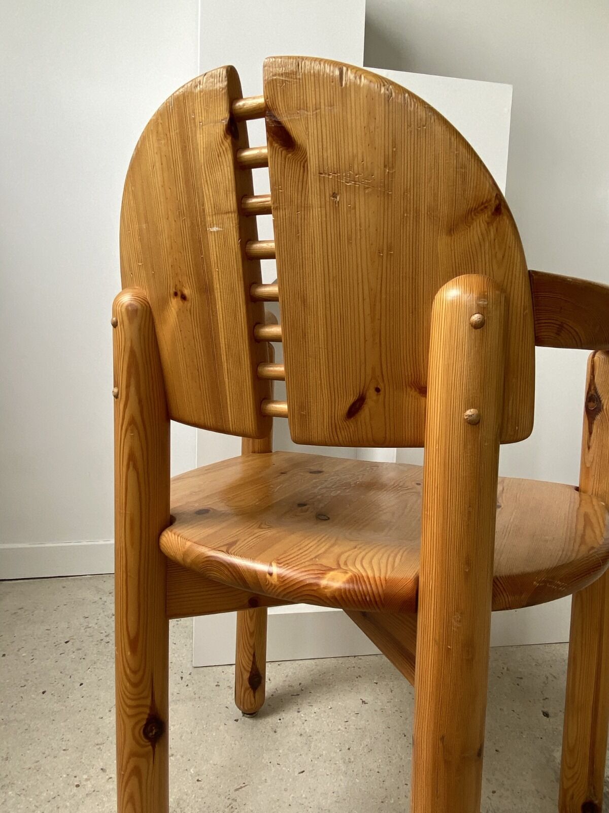 Pine armchair René Daumiller