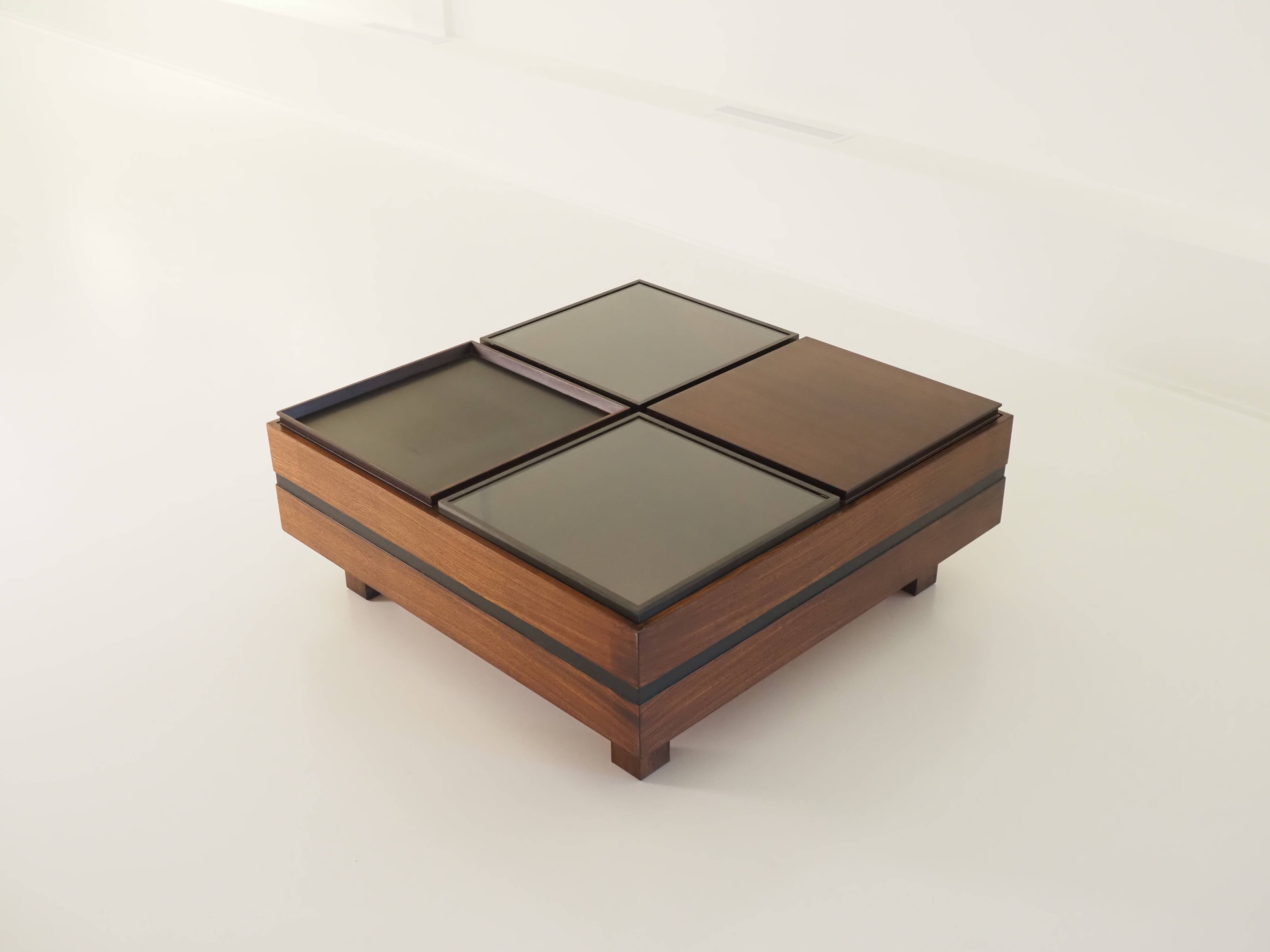 Table basse Carlo Hauner pour Forma, Brésil 1961
