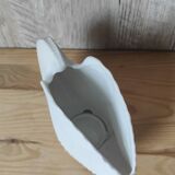 Shell tea light holder