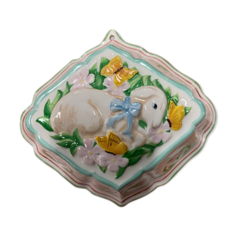 Porcelain mold