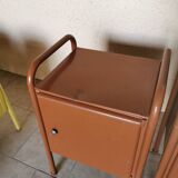 Paire de chevets d'internat