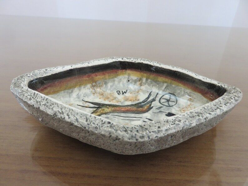 Empty ceramic rock pocket signed 60s