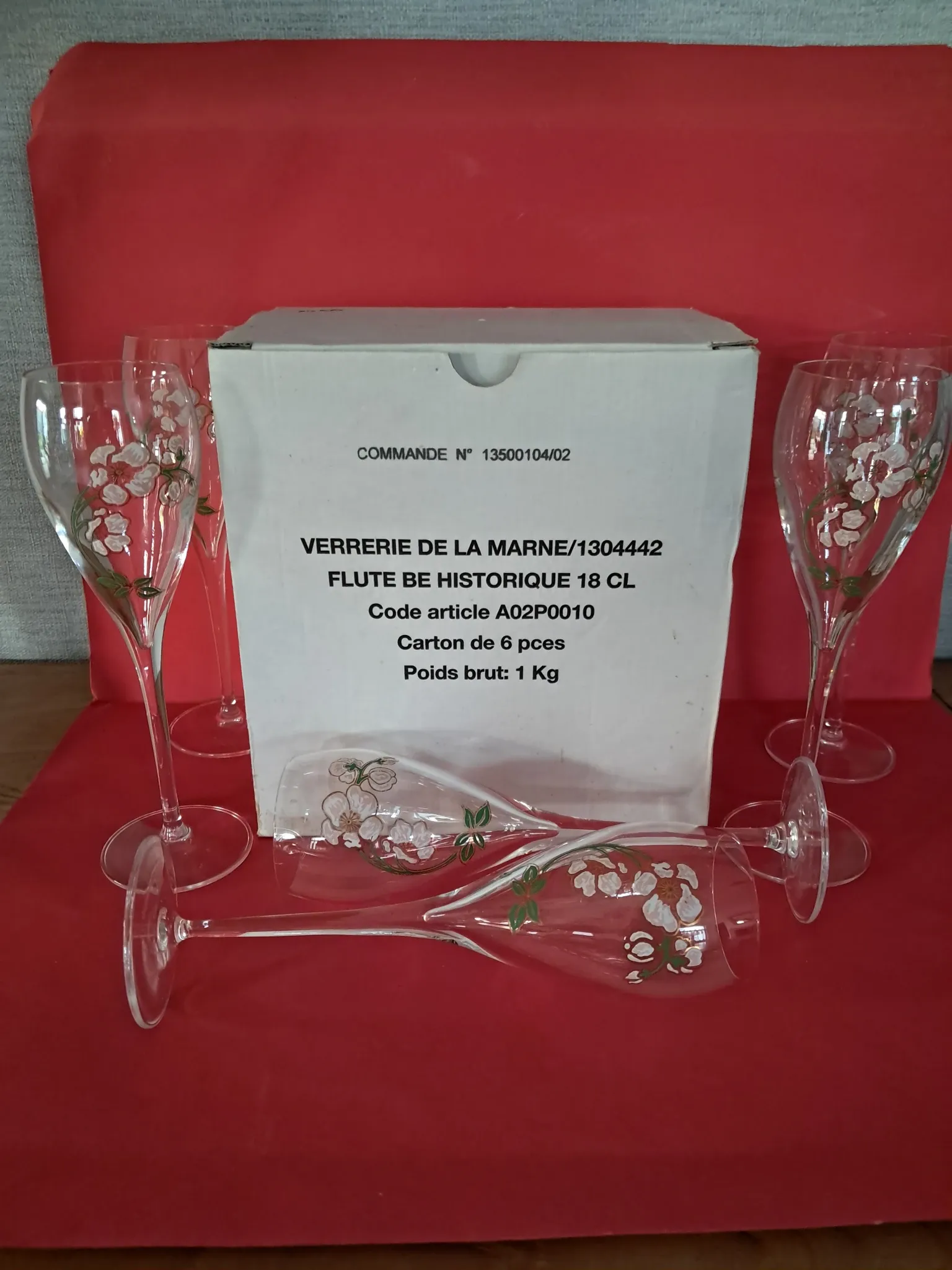 6 Perrier Jouet Belle Epoque champagne flutes in original box.