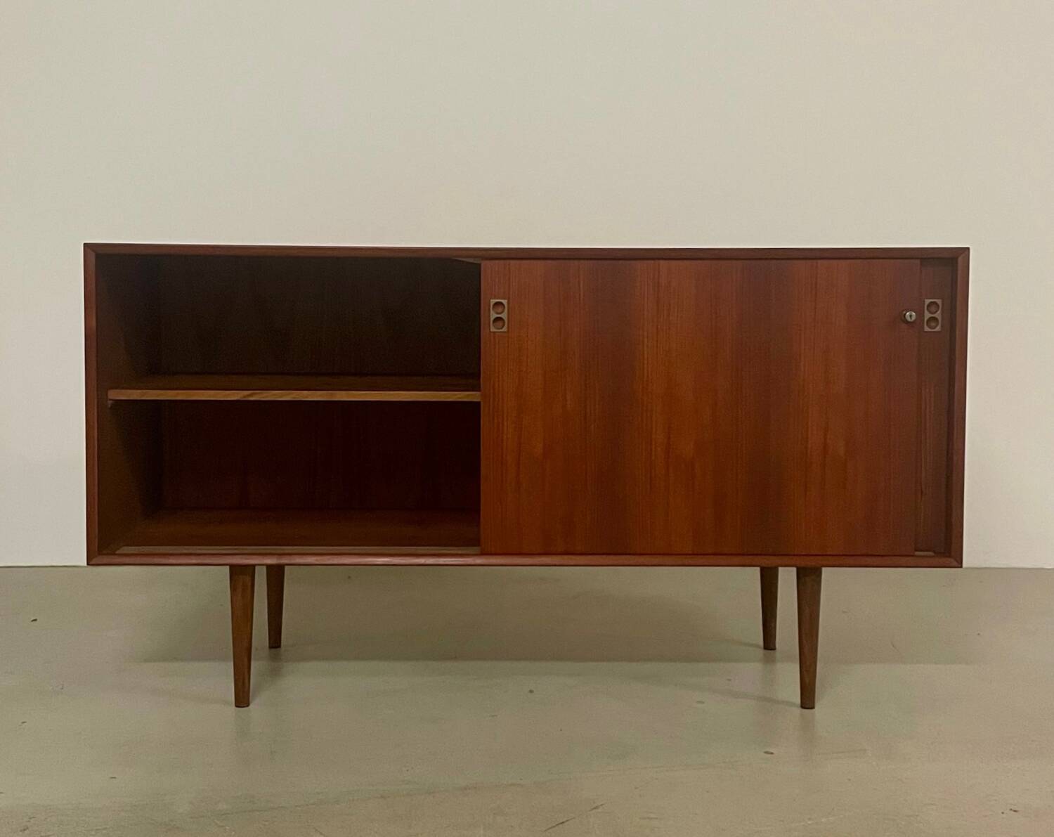 Arne Vodder MCM sideboard in Teak 1960s Denmark