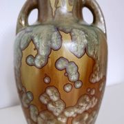 Vase en céramique à émail cristallisé irisé, deux anses, pièce décorative
