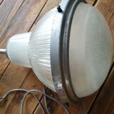 Holophane sphere suspension