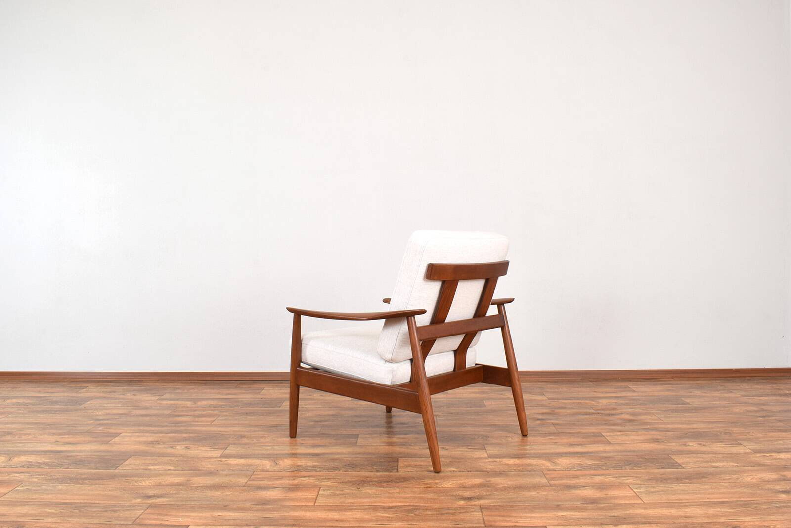 Mid-Century Danish Teak Armchair FD-164 by Arne Vodder for France & Son