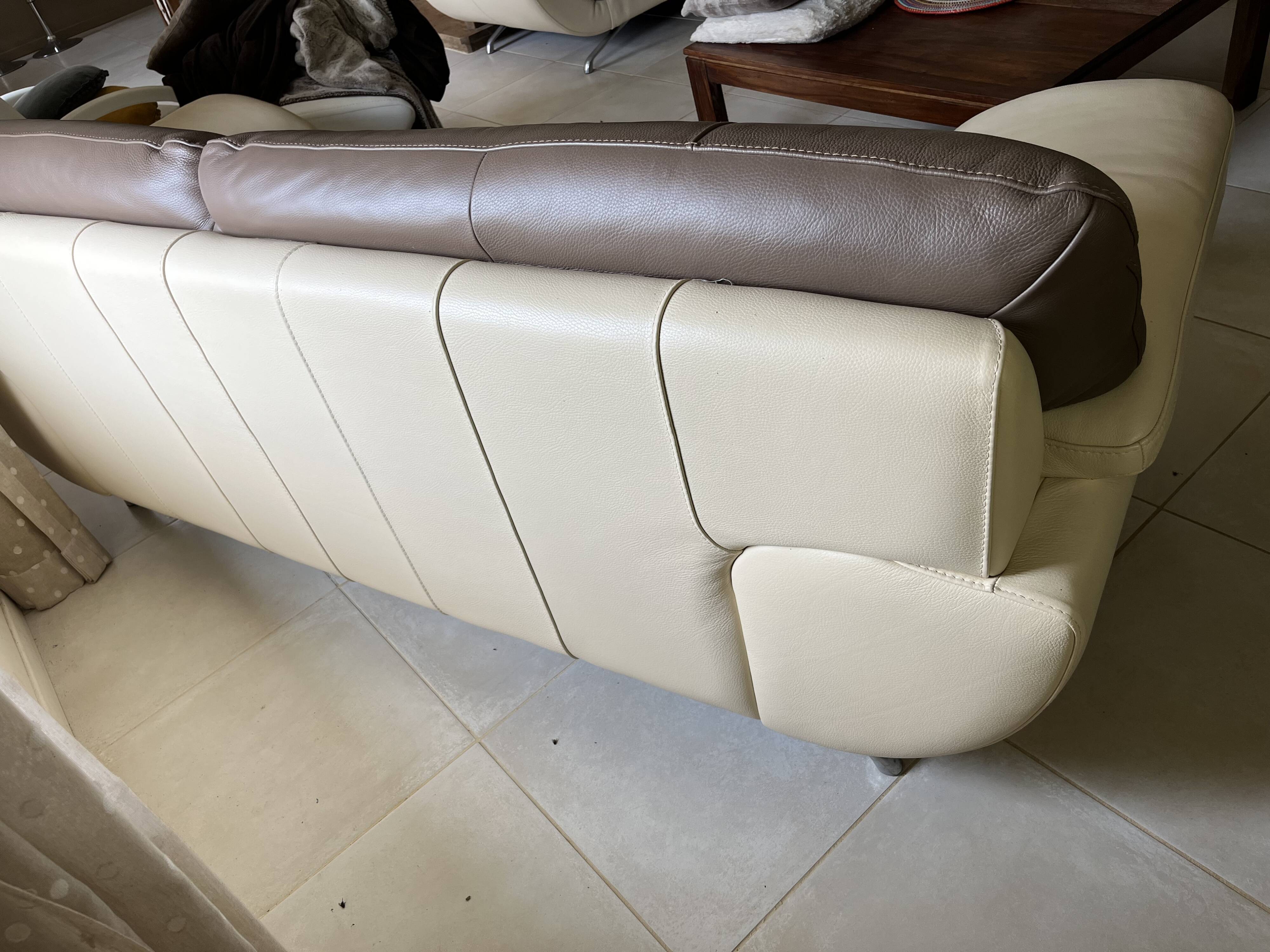 Leather sofa 3-seater and 2-seater