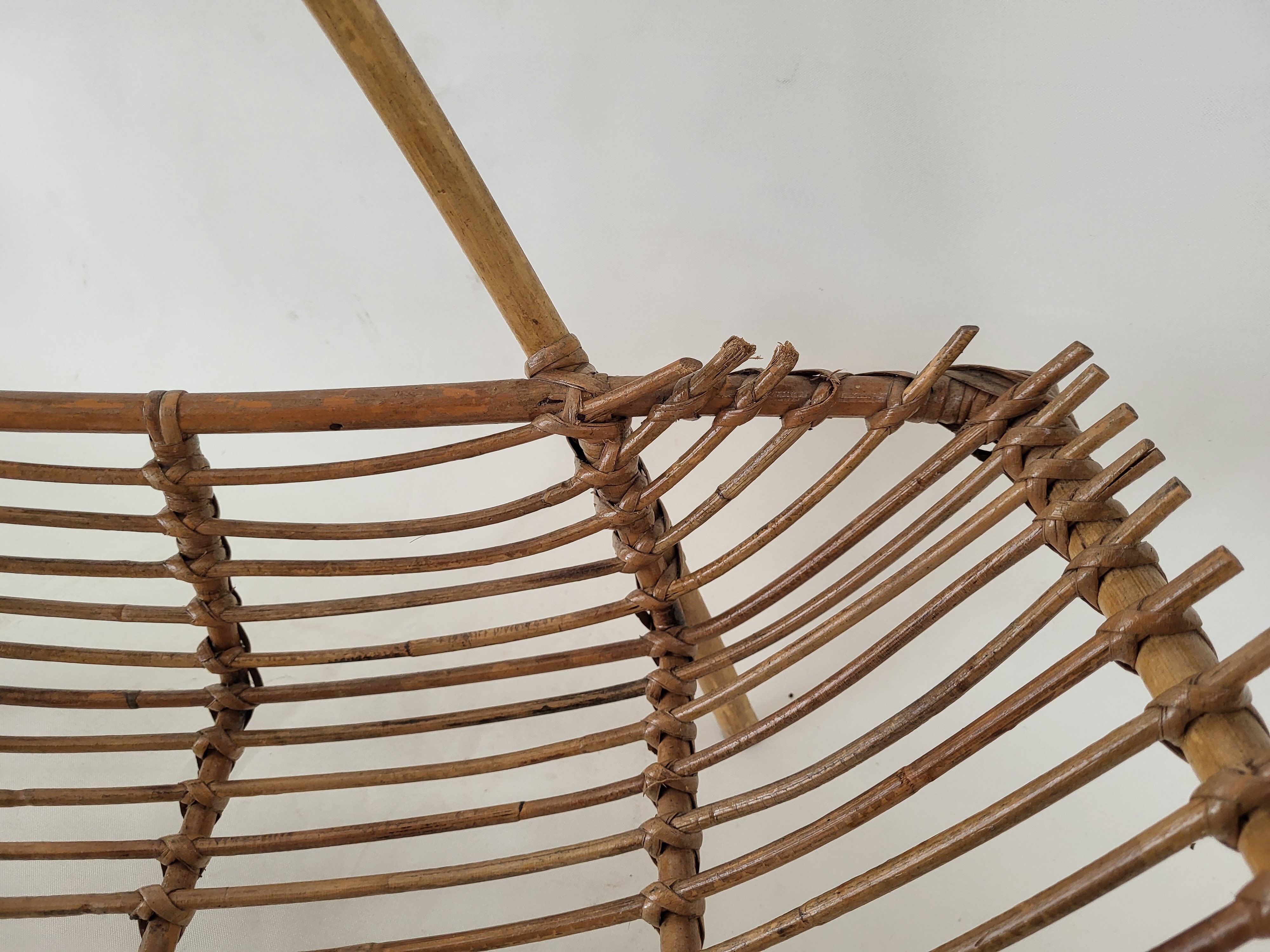 Basket newspaper holder rattan magazines