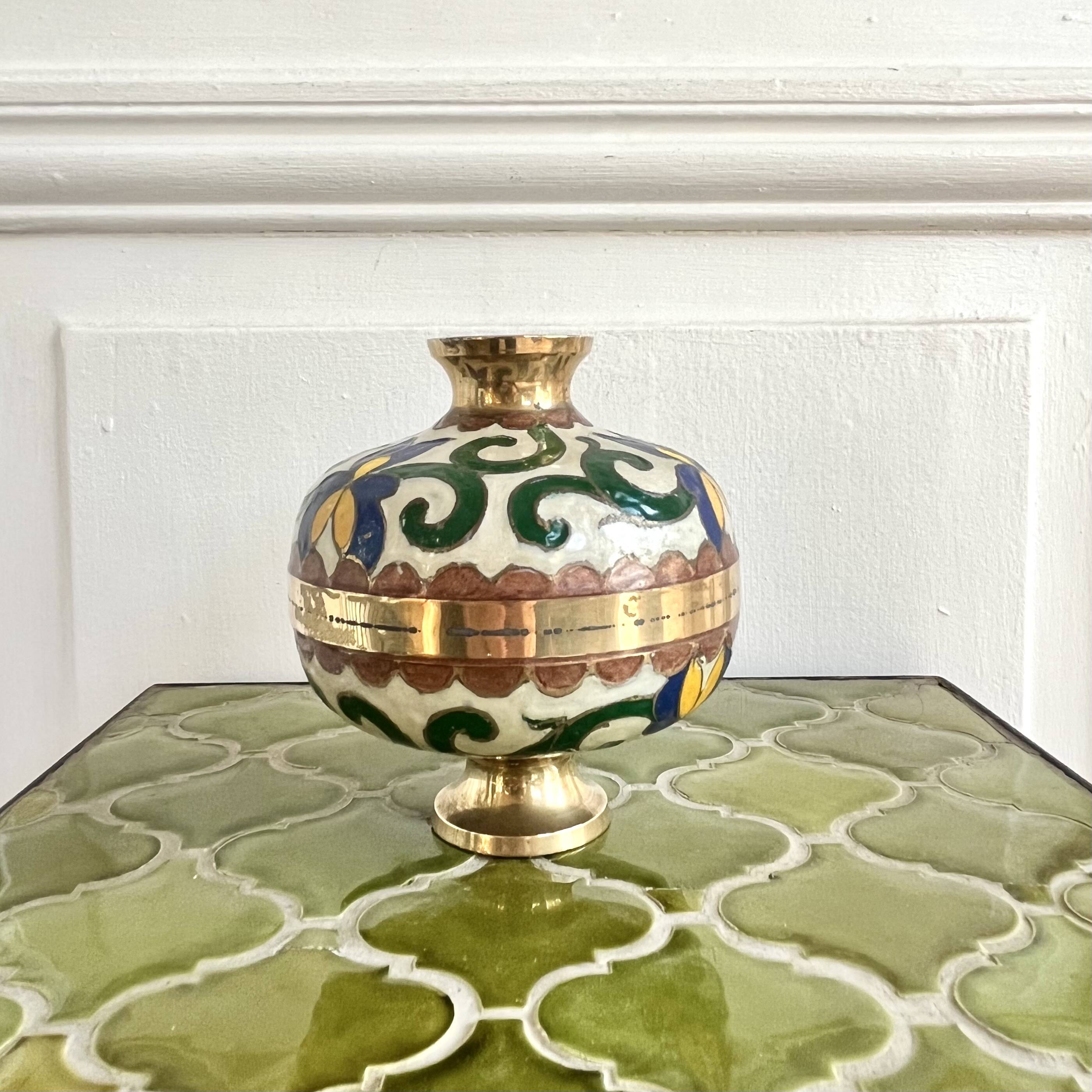 vase laiton émail cloisonné décor d'iris