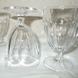 Ensemble de 9 verres à pied anciens