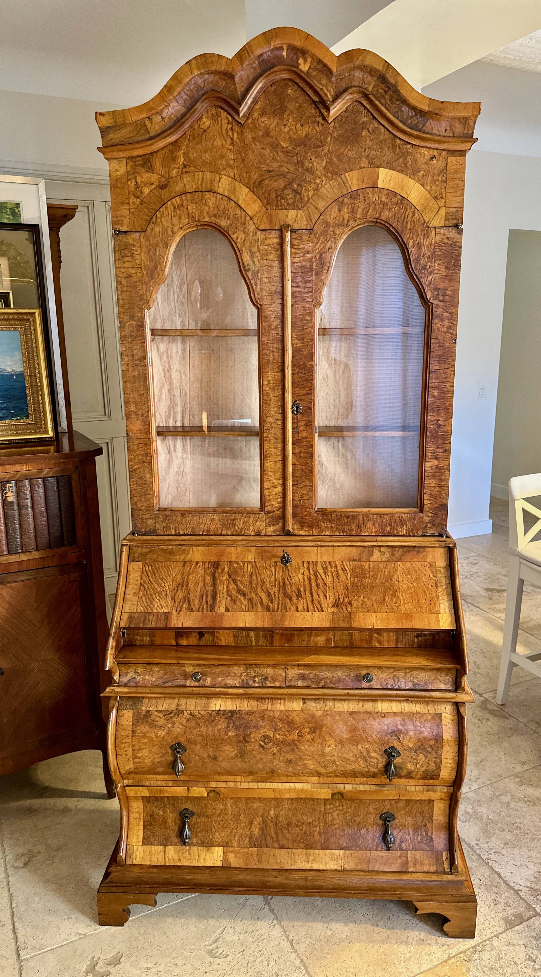 Dutch Scriban, secretary, 19th century, with high window