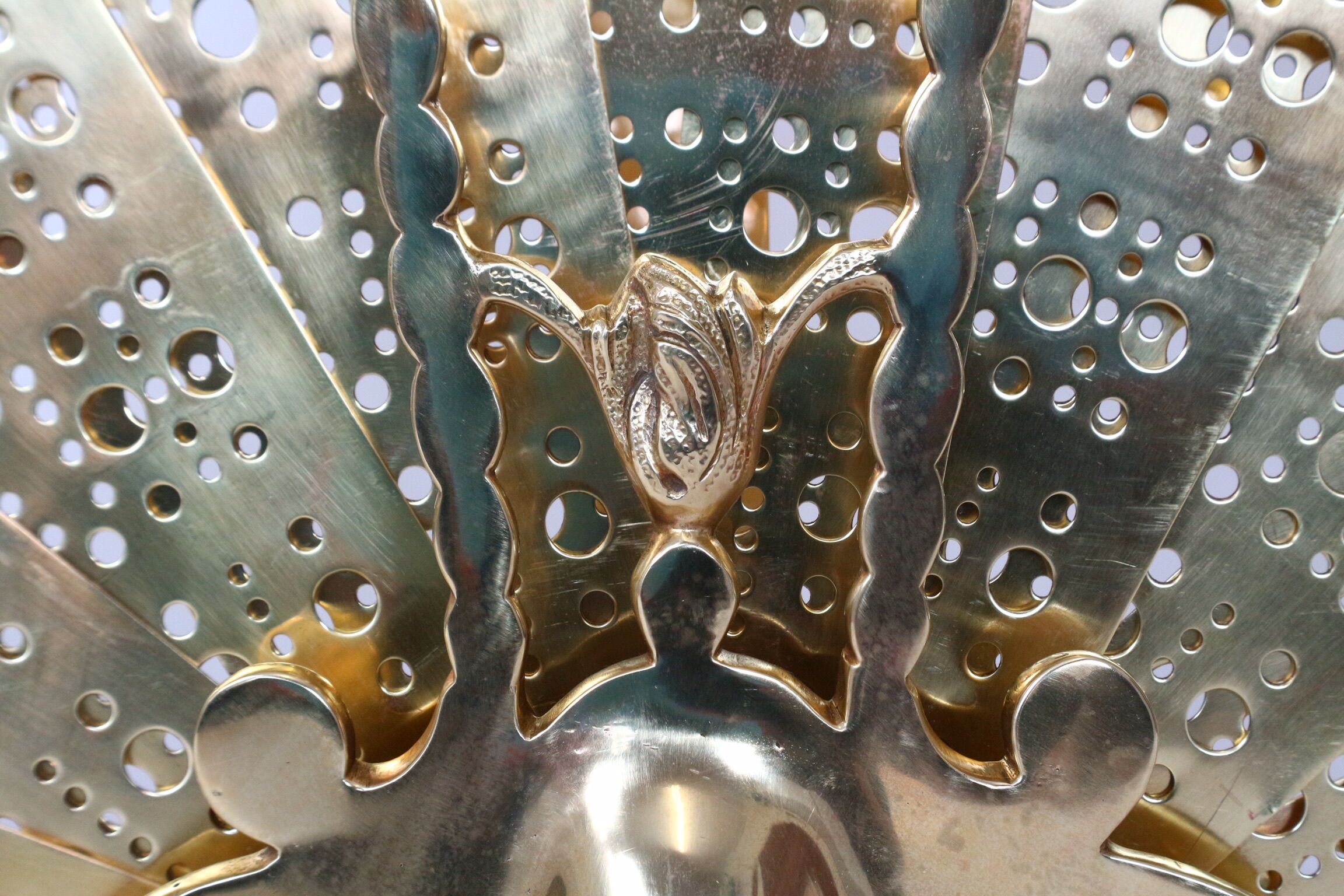 Fireplace peacock tail effect vintage, brass