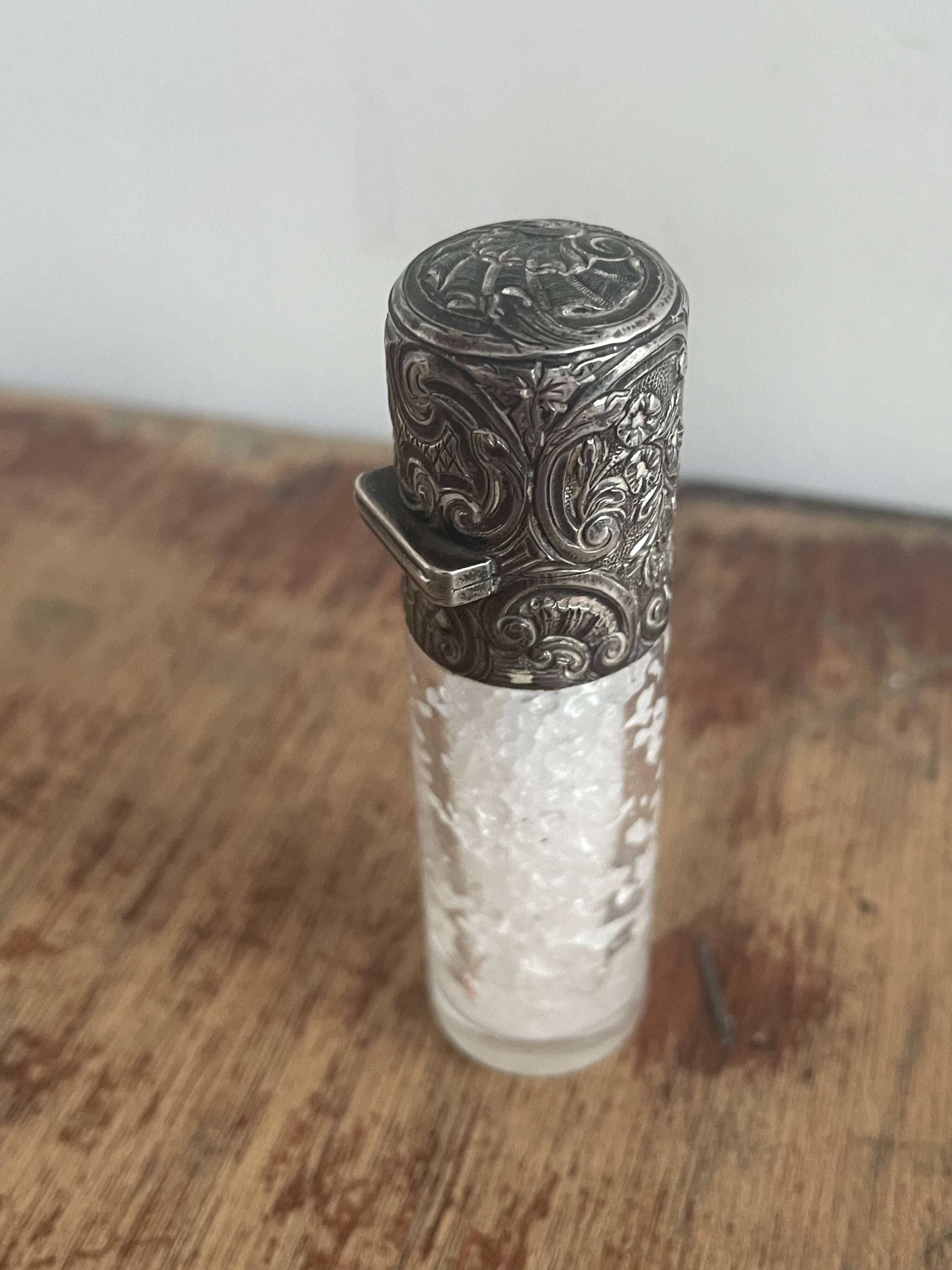 Salt bottle, cut glass, silver metal, Napoleon III, 19th century, object of curiosity, decor