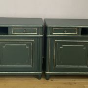 Paire de chevets art-déco en bois peint