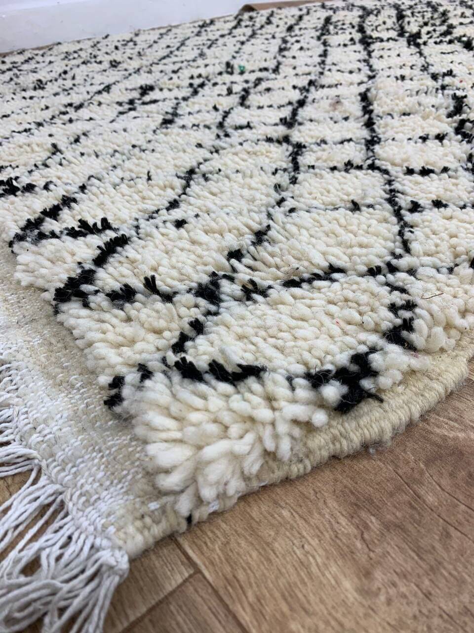 Handmade Moroccan Berber rug 260 x 156