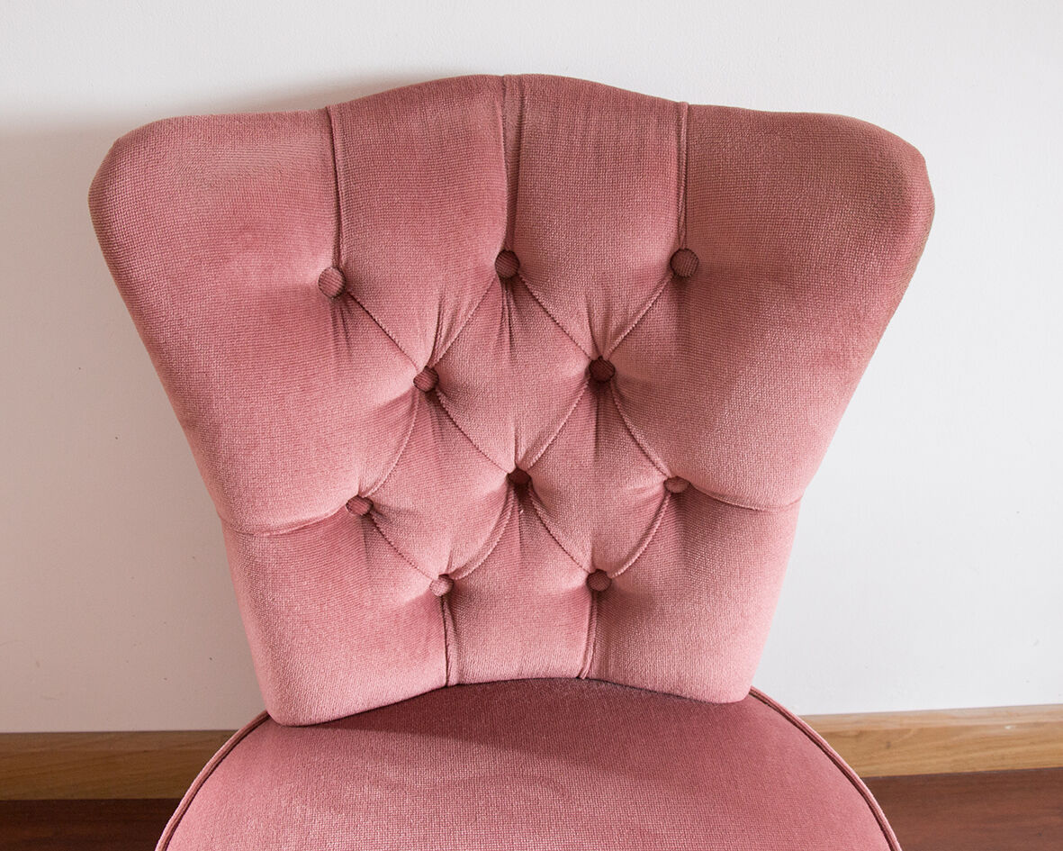 Fauteuil crapaud rose poudré