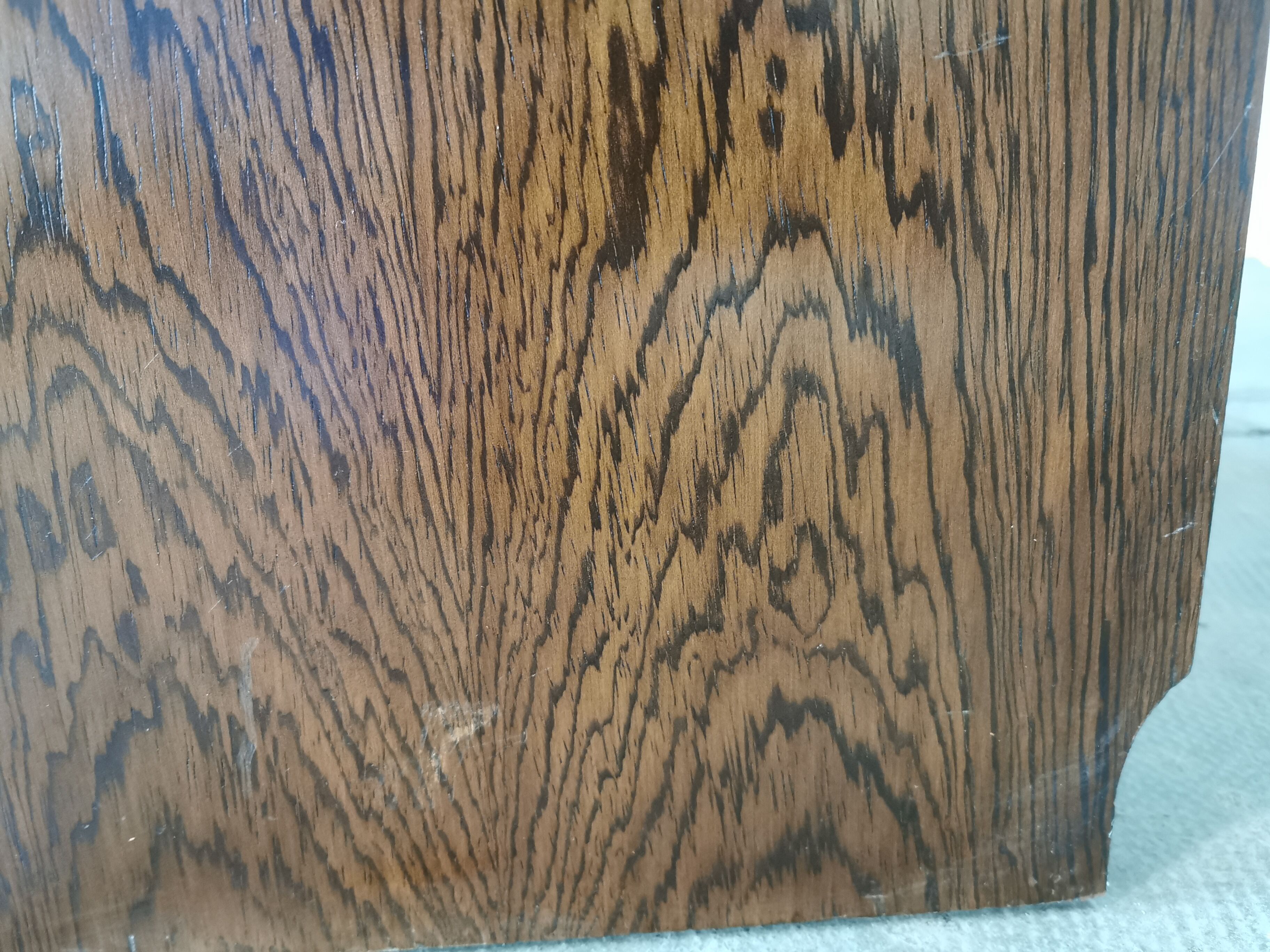 Weekly chest of drawers