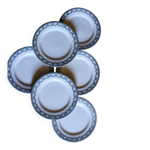 Un lot de 6 assiettes - salins