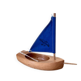 Petit voilier de bassin navigable en bois et coton, bel état