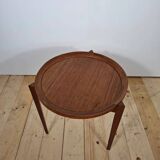 Round teak coffee table – Mid-century modern design, 1960s, Scandinavian elegance