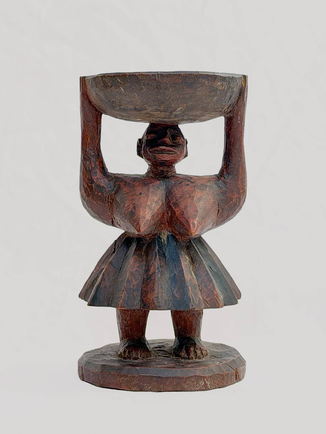 Wooden sculpture - Woman in a pleated skirt (Burkina Faso)