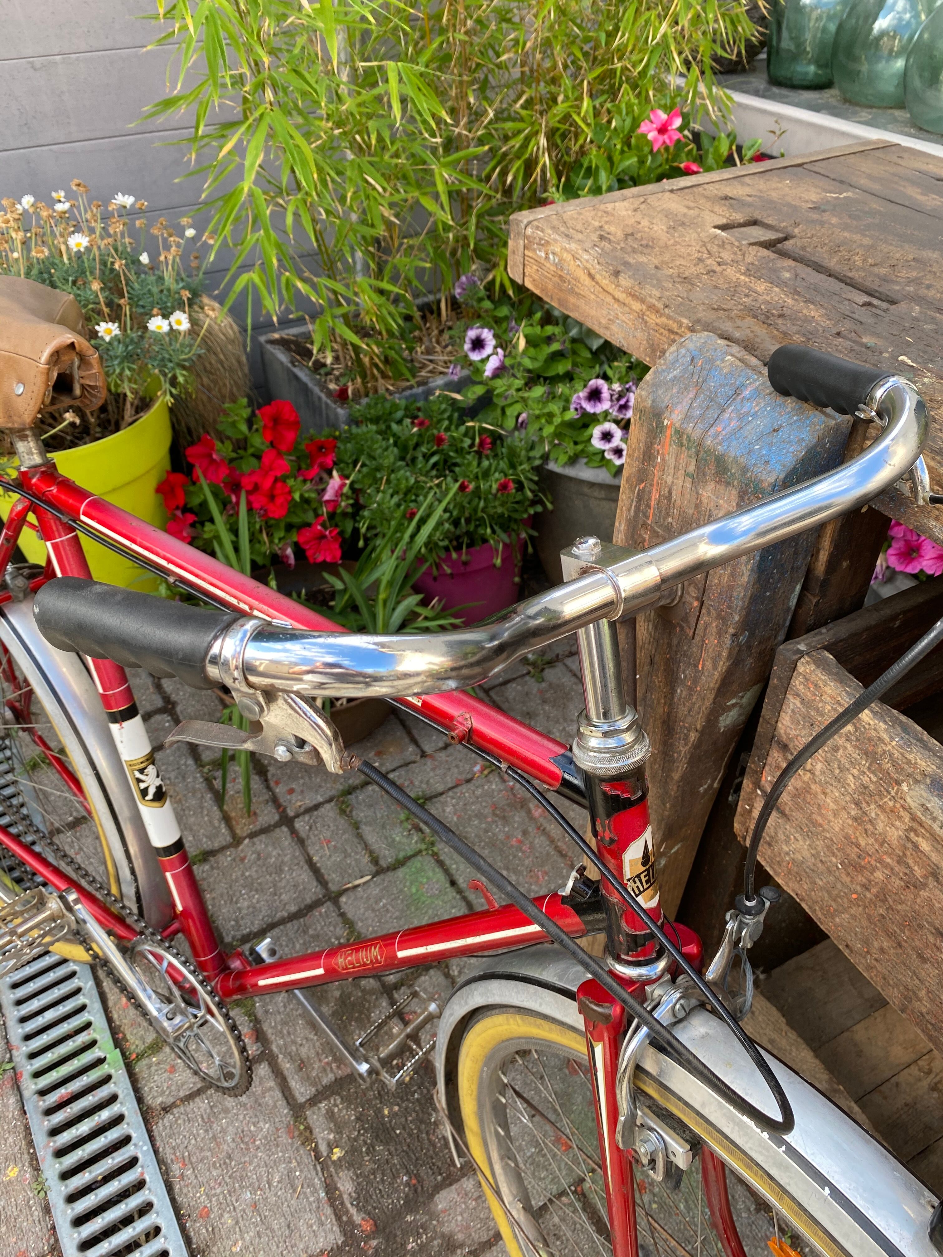 Vélo Ancien Peugeot Helieum Femme – 1960 – Old Bike Français Bon état
