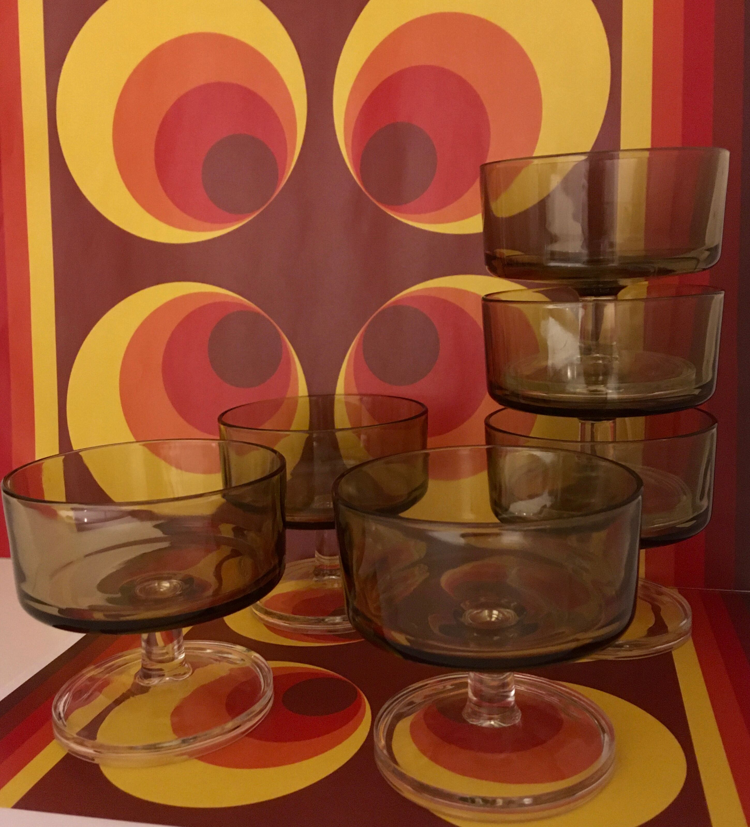 Glasses or cups amber glass 70s