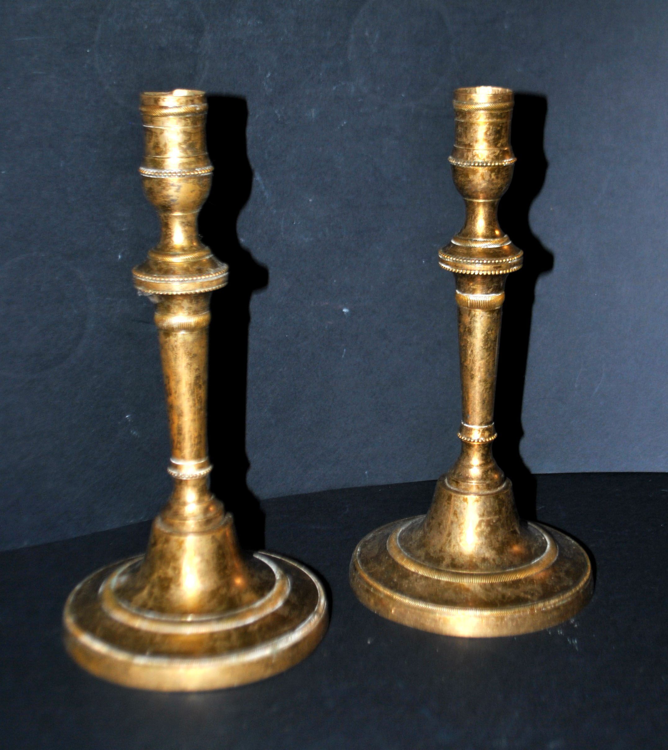 Set of 2 antique baluster candle holders in bronze – Pair of 19th-century beaded gadrooned candlesticks.