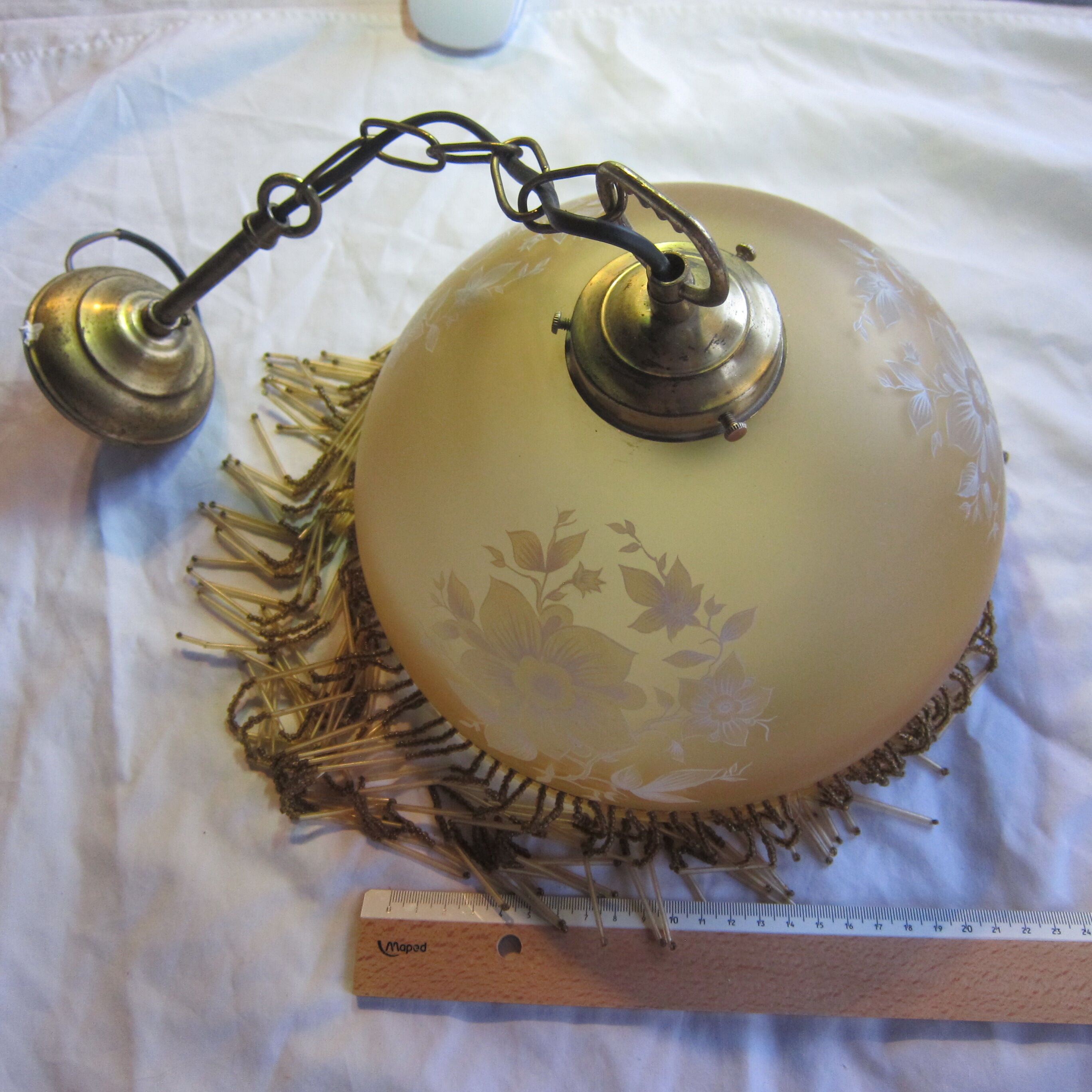 Art Deco suspension. with floral motifs & pearls