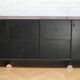 Enfilade design en cuir