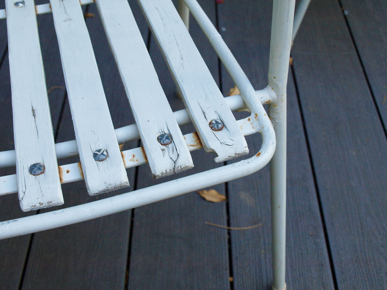 Suite of 4 Emu garden chairs