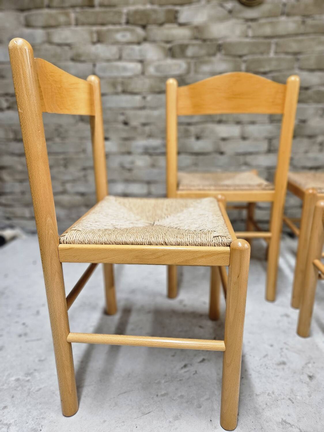 Set of 4 vintage pine and rush chairs