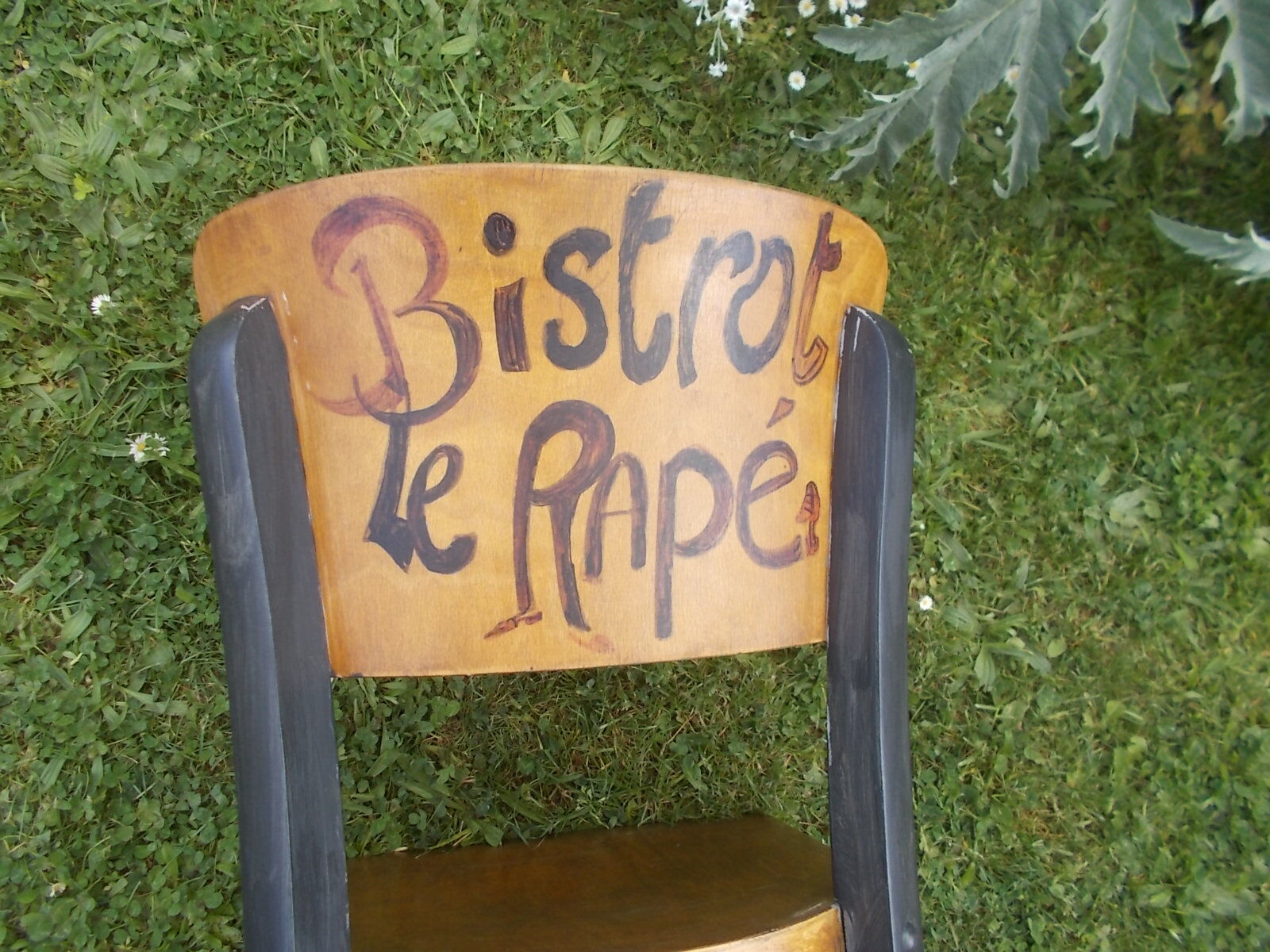 Bistro chair
