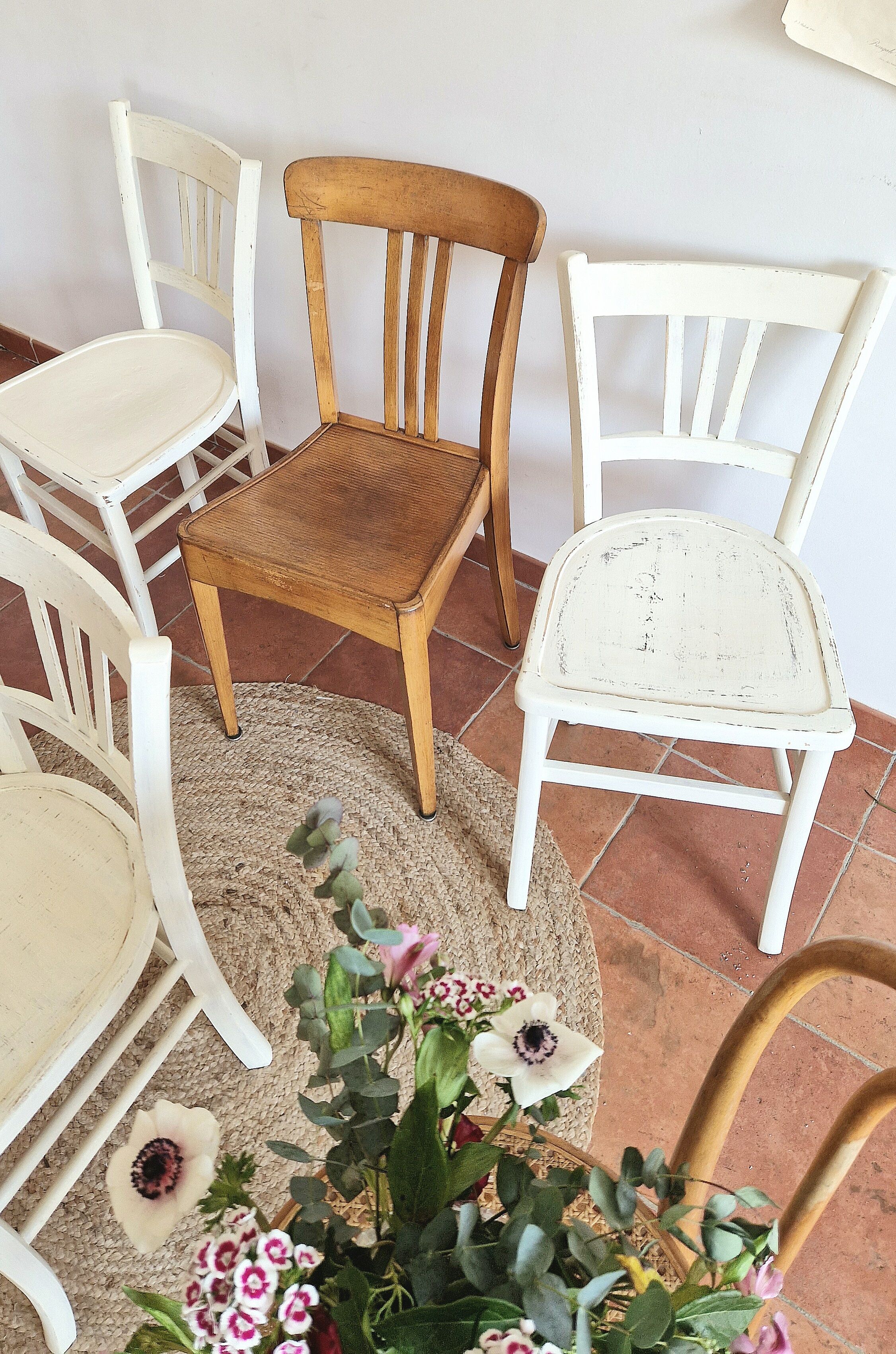 Set of 6 mismatched and patinated chairs